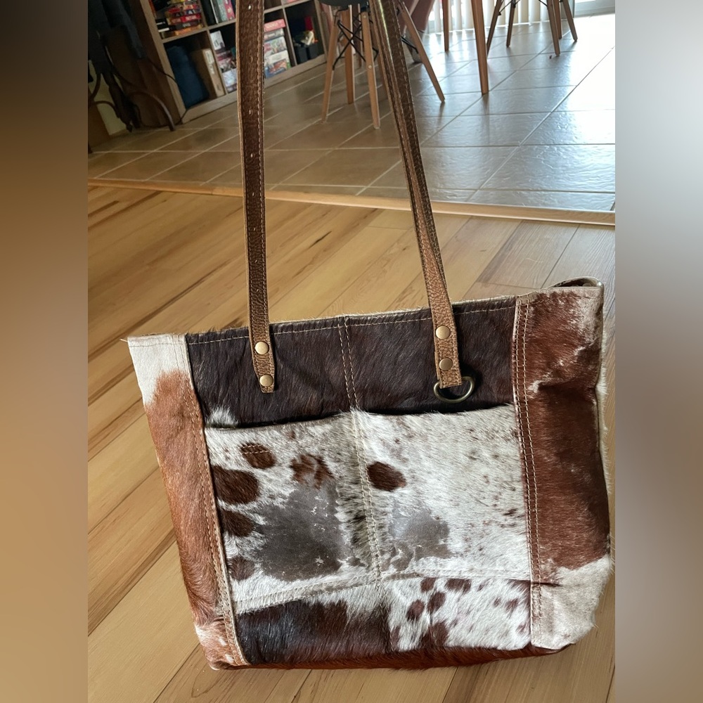 Myra Bag